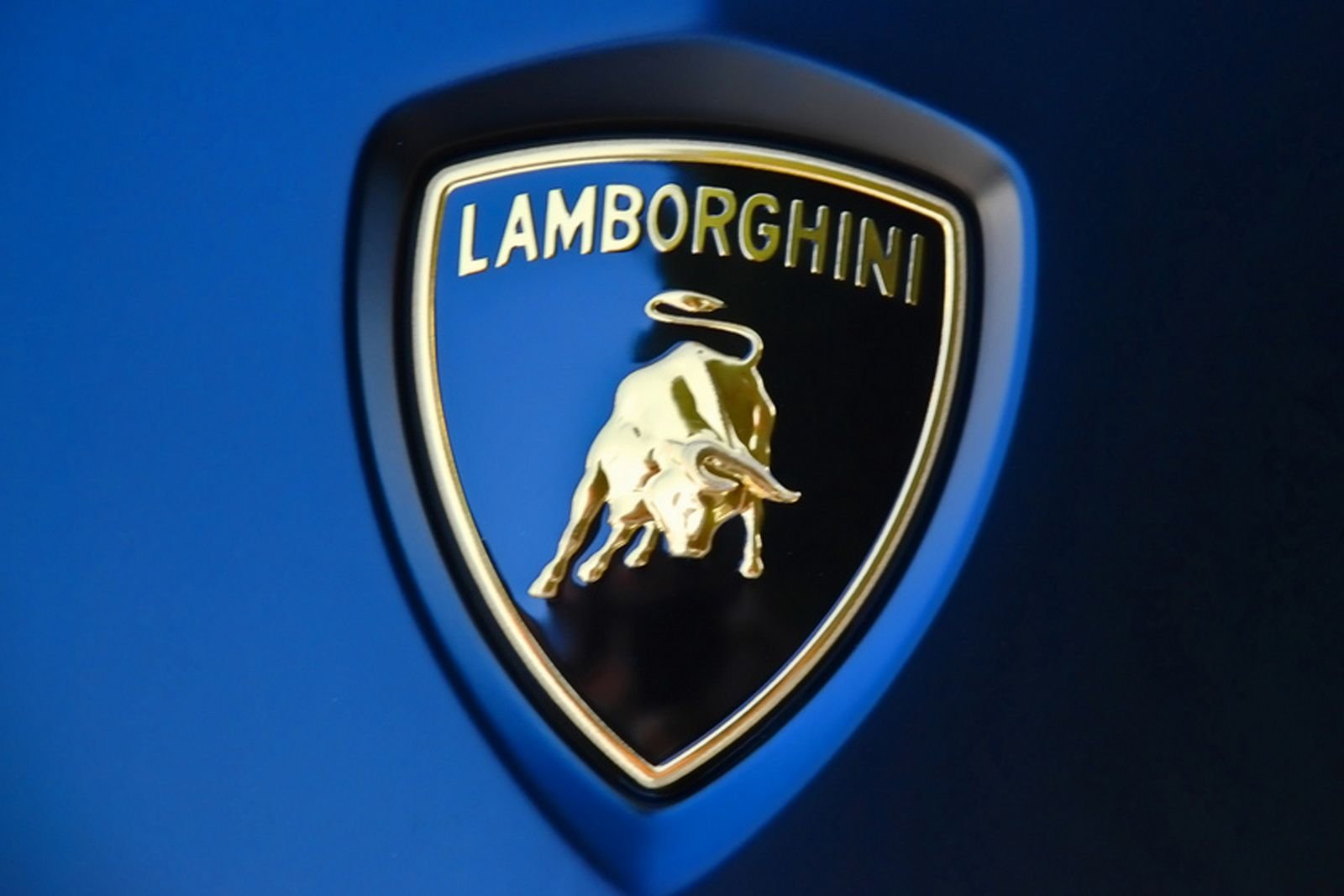 Значок автомобиля Lamborghini