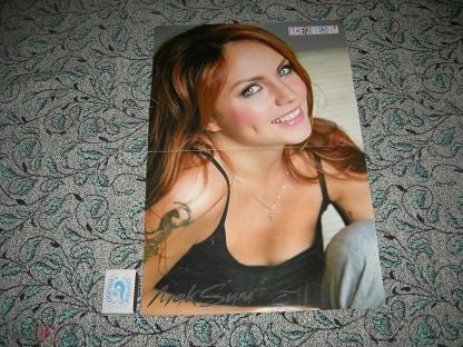 Певица Максим плакат