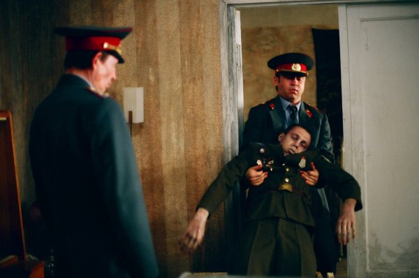 Груз 200 надпись