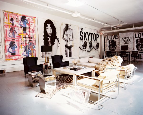 Постеры лофт для интерьера