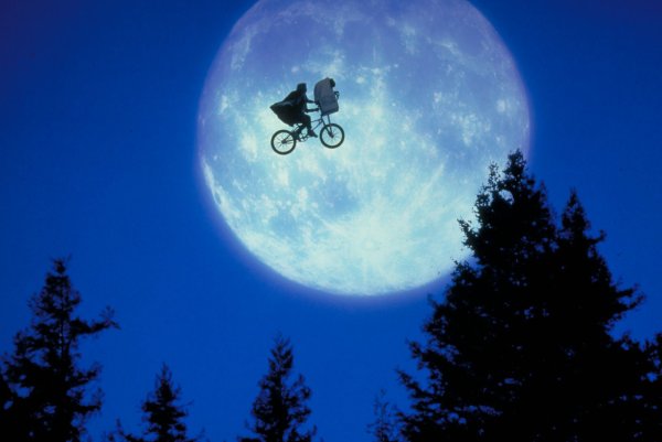 Инопланетянин фильм 1982 Постер