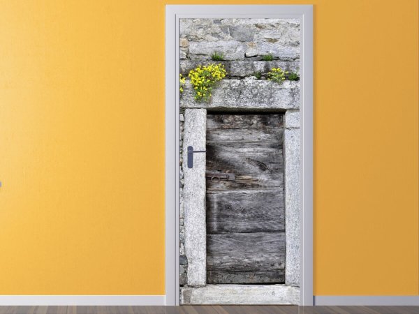 Наклейка на дверь