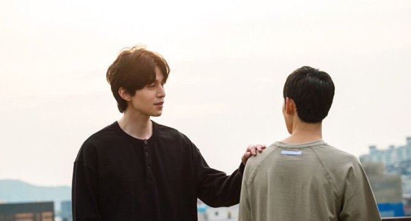 Незнакомцы из ада сериал