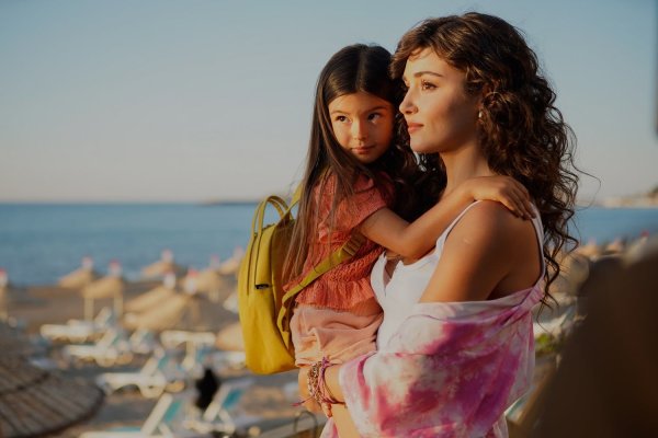 Эда Серкан и Кираз