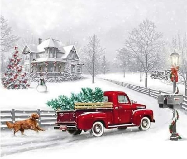 Новогодняя красная машина с елкой