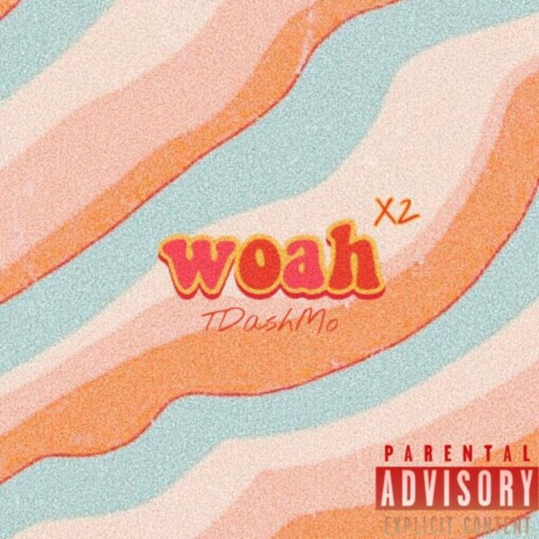 Комната с постерами на стенах