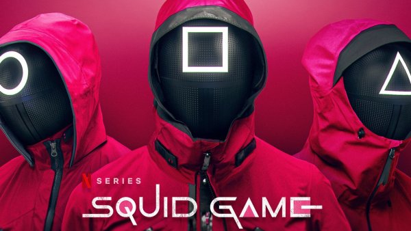 Игра в кальмара надпись