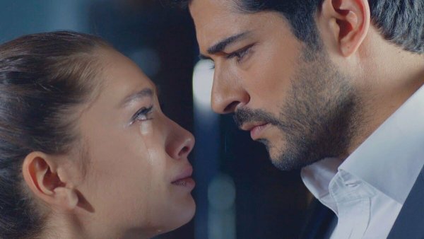 Черная любовь афиша