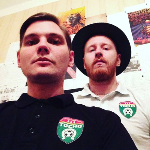 Группа щенки Максим Тесли