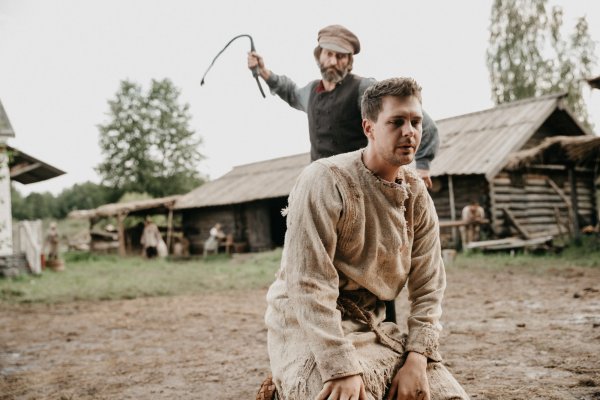 Милош Бикович в фильме холоп фото