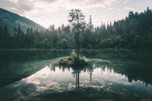 Мистическое озеро