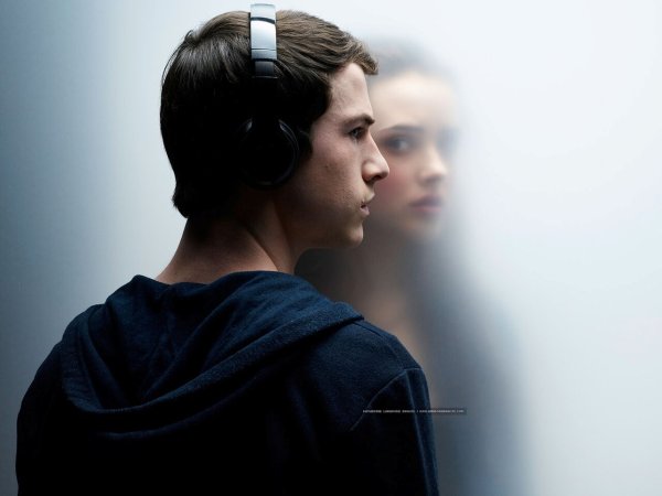 13 Причин почему сериал Постер