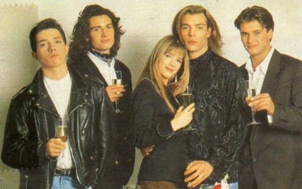 Элен и ребята сериал