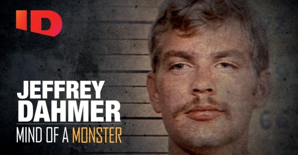 Эван Питерс 2021