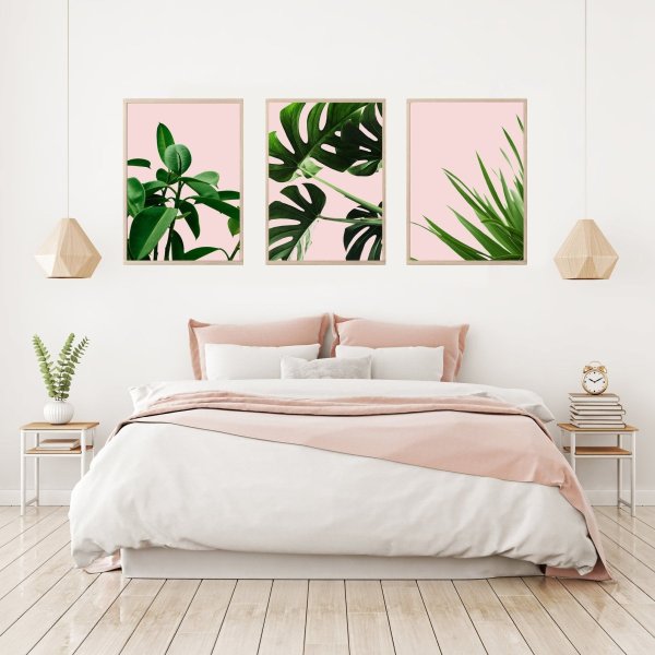 Постеры в интерьере спальни