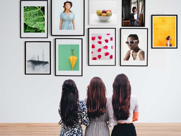 Мокап картинная галлере