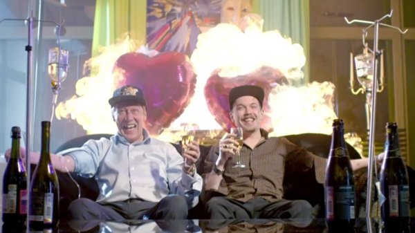 Алкоголик арт