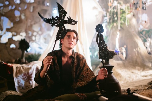 Он - дракон фильм 2015 сам дракон