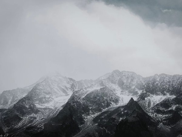 Горы декоративная живопись