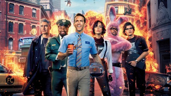 Главный герой free guy США • 2021 •