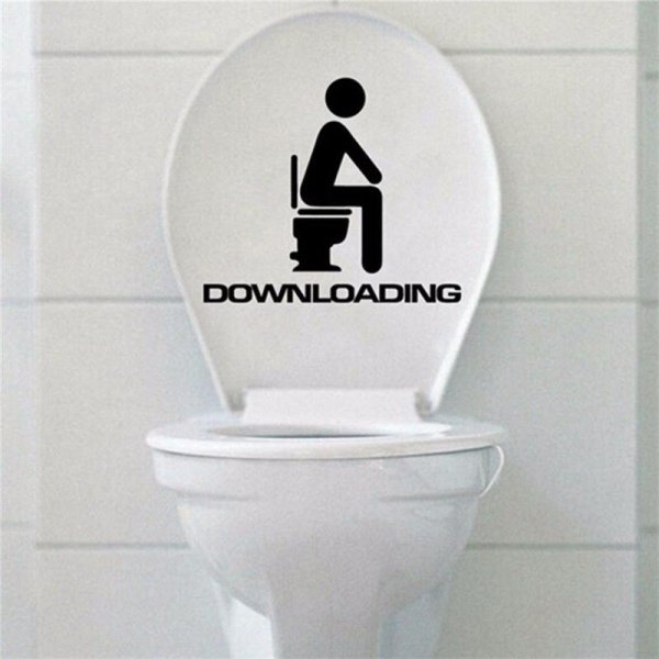 Постер на унитазе