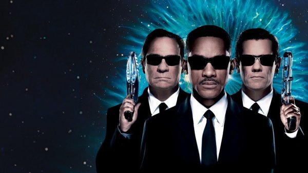 Люди в черном 1999