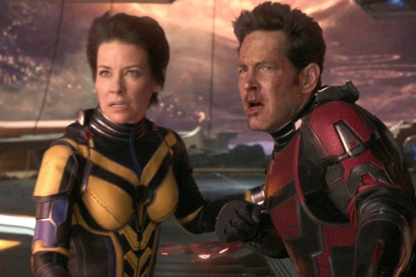 Человек-муравей и Оса: КВАНТОМАНИЯ фильм 2023