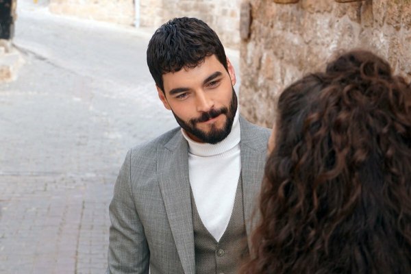 Миран Рейян турецкий сериал