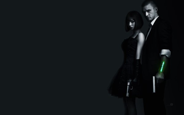 Время 2011 Постер