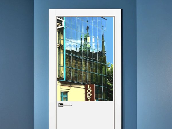 Картина из трех частей