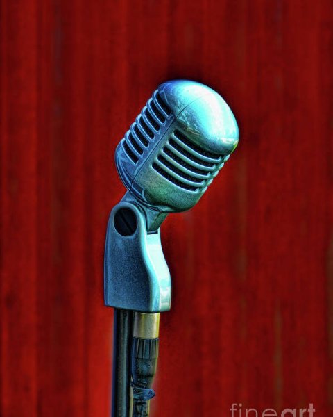 Плакат микрофон