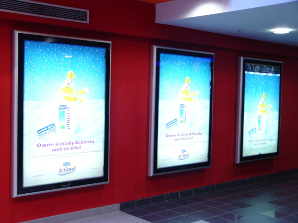 Уличные световые панели