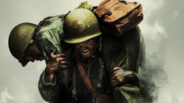 Hacksaw Ridge Постер