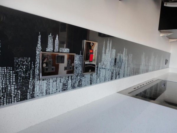 Стеклянные пластинки с музыкой