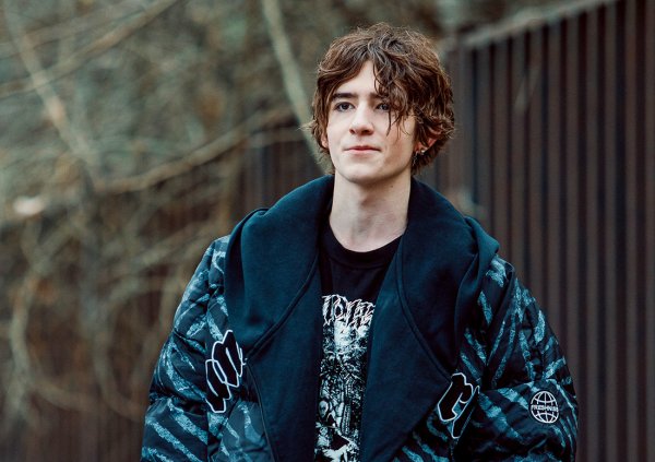 Чёрный краб фильм 2022