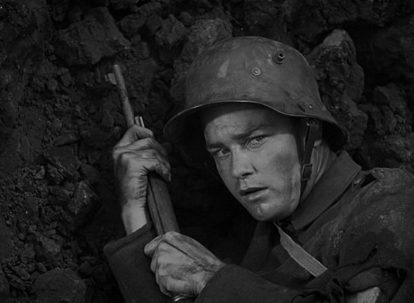 На Западном фронте без перемен Trailer