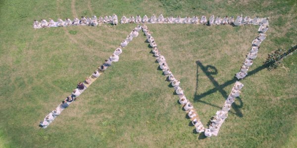 Мидсоммар фильм 2019