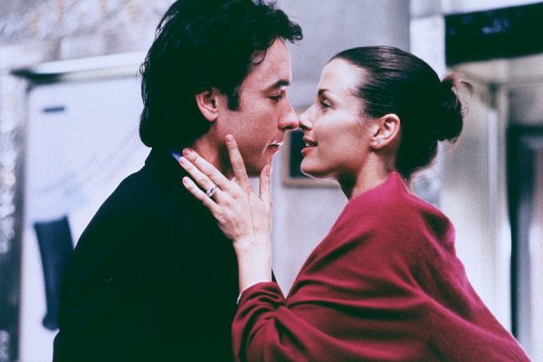 Оксана Байрак в фильме женская интуиция