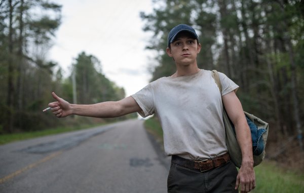 Дьявол всегда здесь фильм 2020