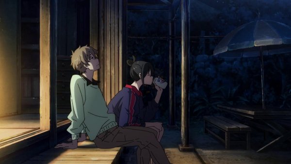 Незнакомец наберигу моря аниме