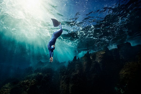 Freediver Deepwater