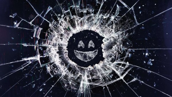 Черное зеркало сериал Постер