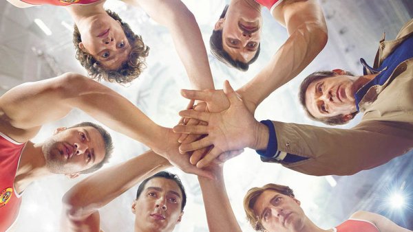 Движение вверх коллаж