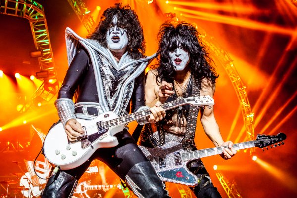 Постеры группы Kiss