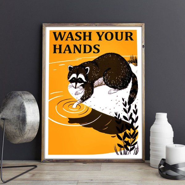 Енот с вином