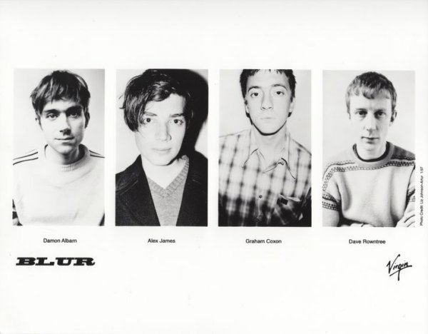 Плакат блюр