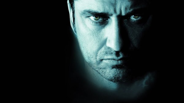 Джеральд Батлер законопослушный гражданин