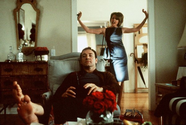 Мина Сувари красота по американски