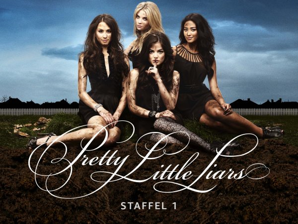 Милые обманщицы сериал Постер