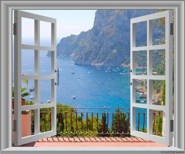 Окно с красивым видом